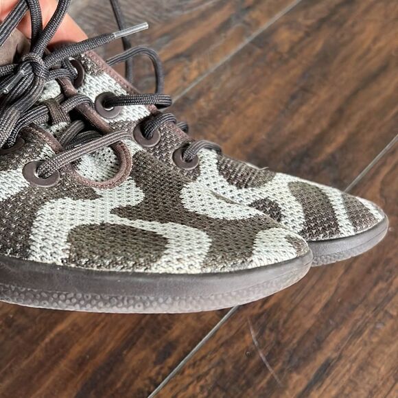 Allbirds Limited Edition “Fungi” Tree Runners size 12 in GUC - Picture 8 of 9